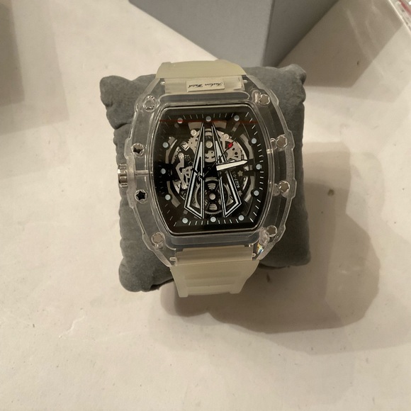 Fashion watch clear case and band
